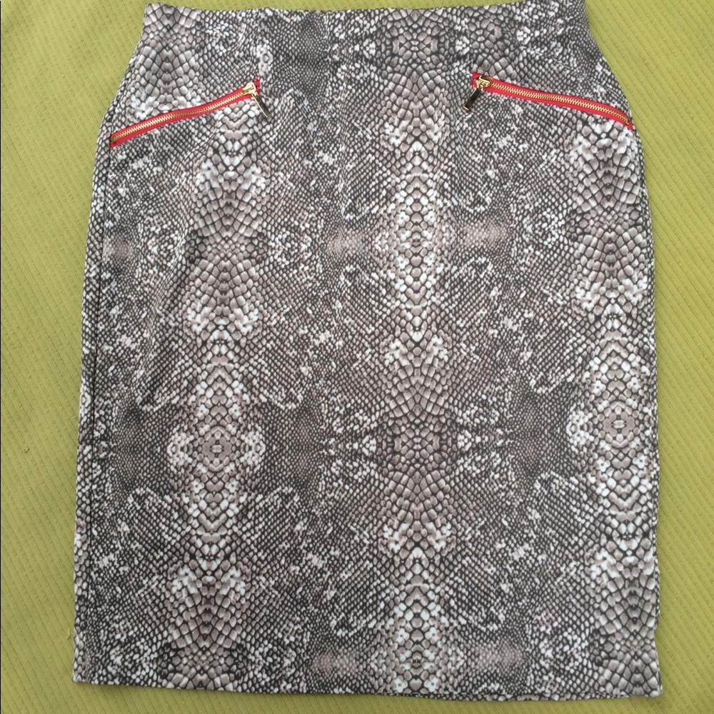 Alfani snake print skirt